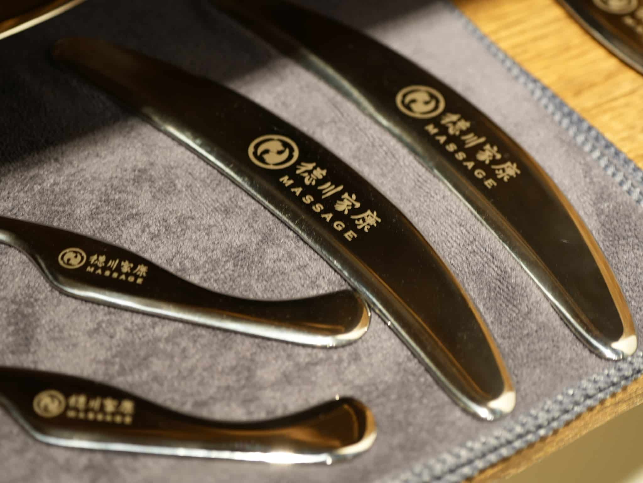 桃園運動按摩師傅為跑者進行下肢代償評估與筋膜放鬆