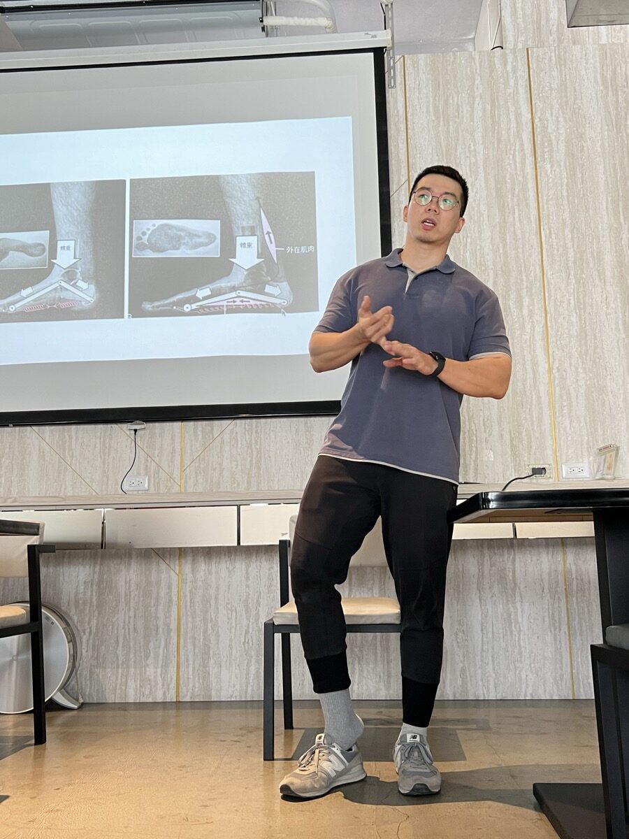 桃園運動按摩服務現場，從跑者到球員都適用的專業手技